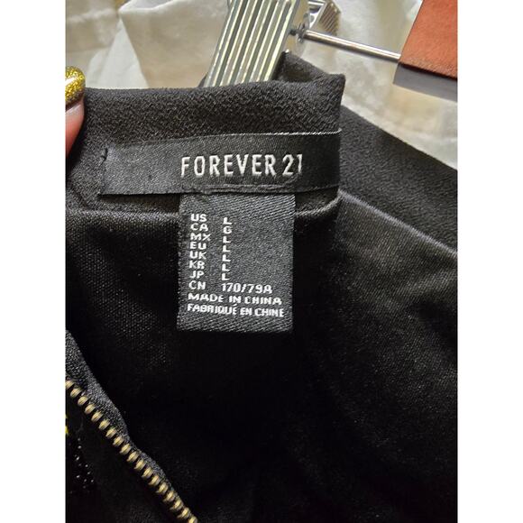 Forever 21 black beaded sequin embellished mini skirt large - Picture 9 of 10